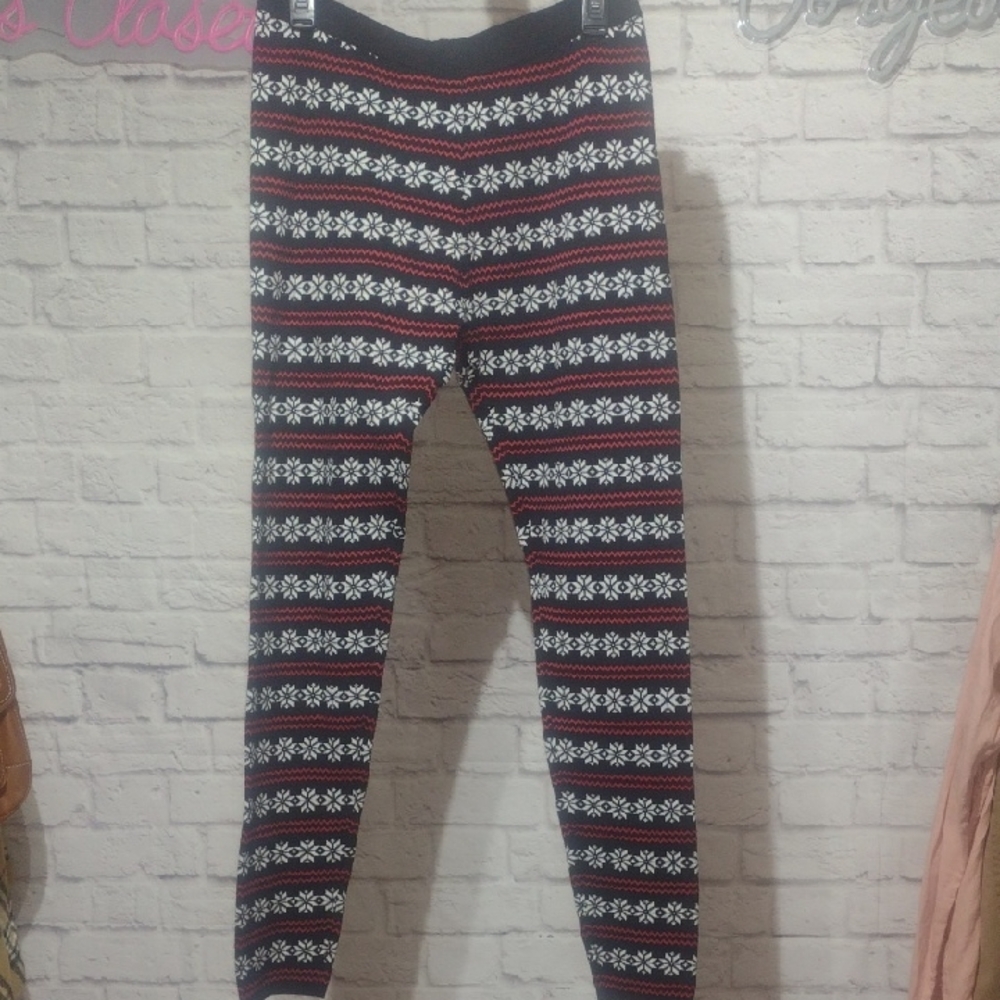 33 Degrees Women's Festive Patterned Leggings - Black, Red, White